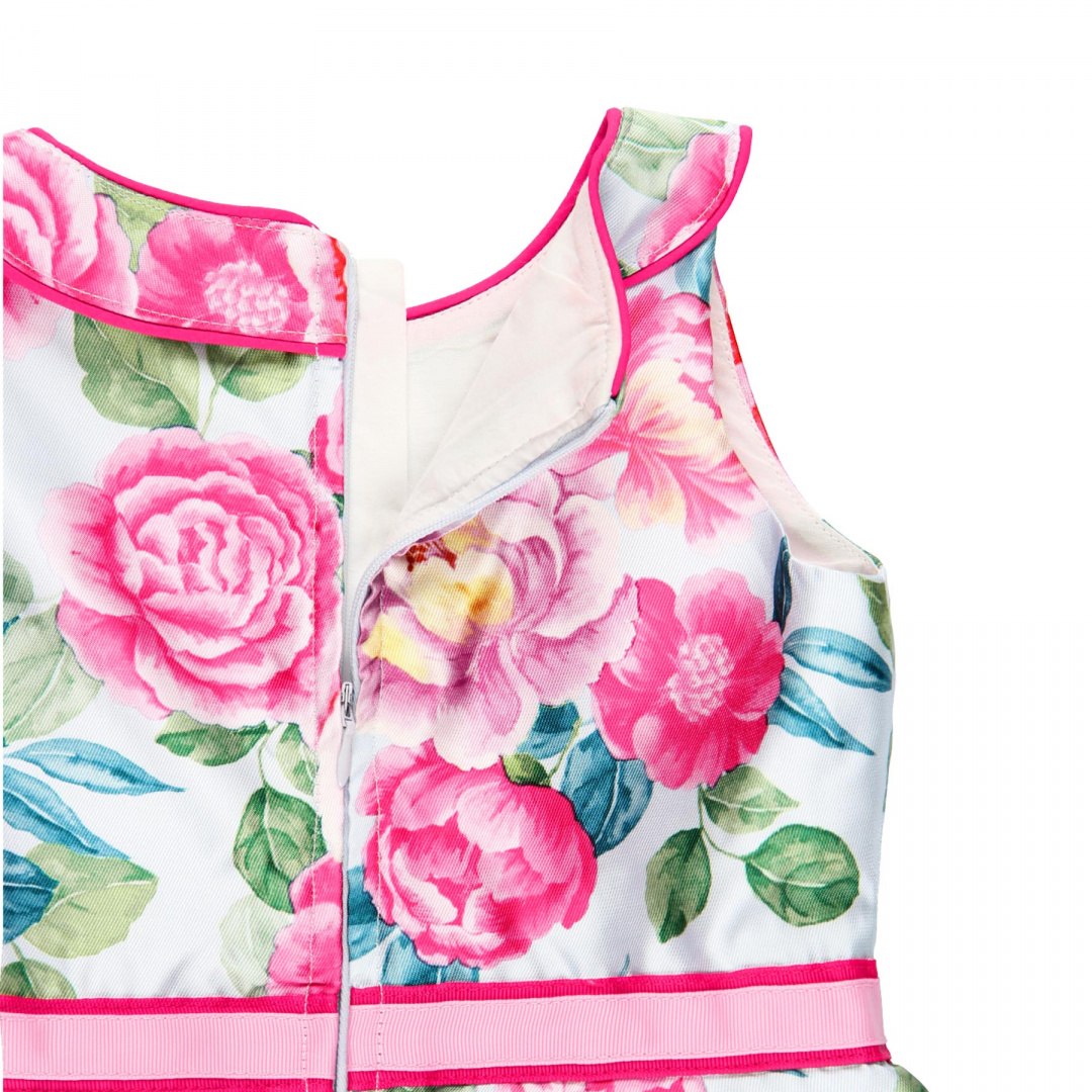 Sukienka w kwiaty bez rękawków z różową tasiemką w pasie 722090-9583 BOBOLI